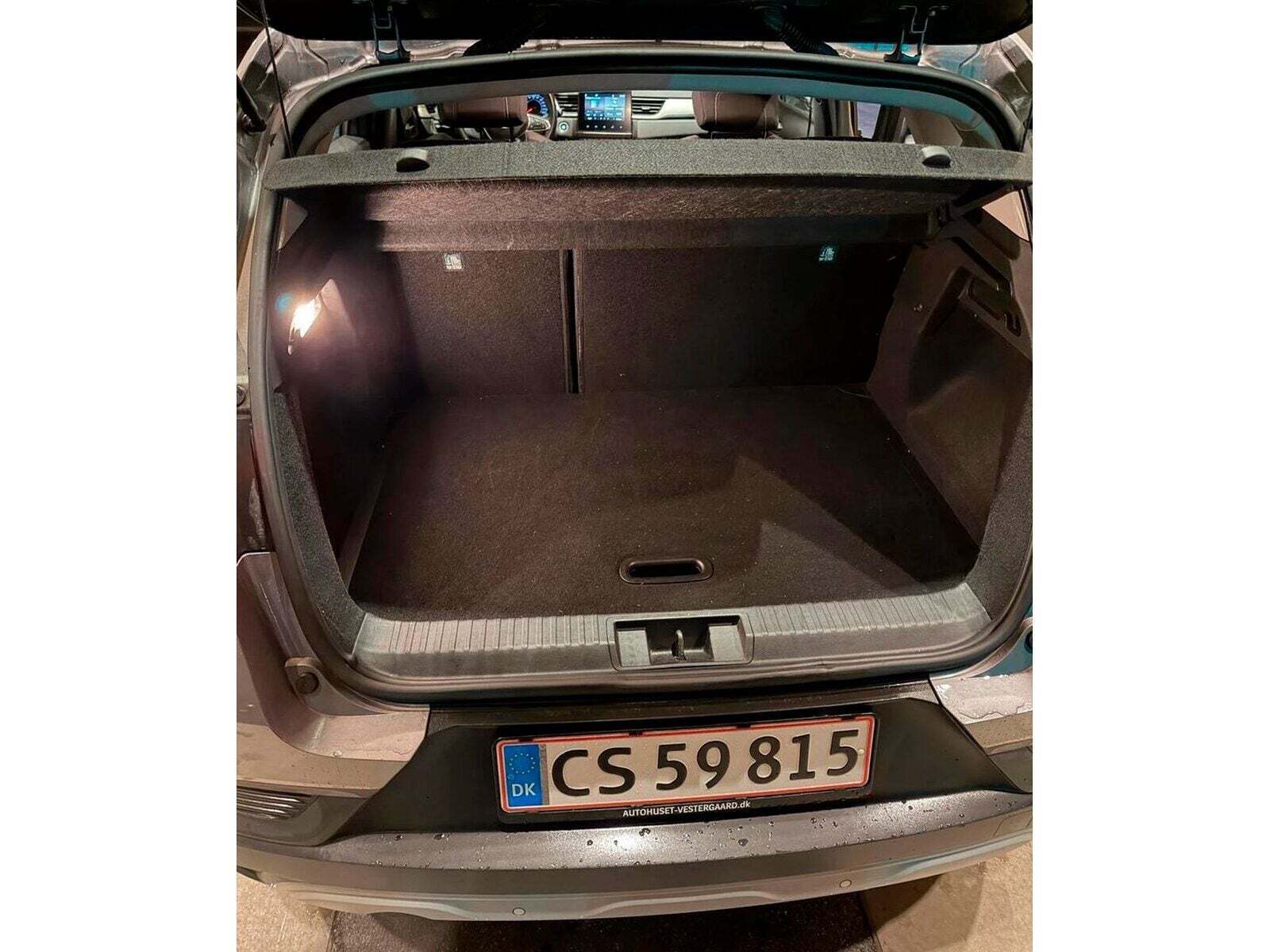 Grå Renault Captur fra 2020