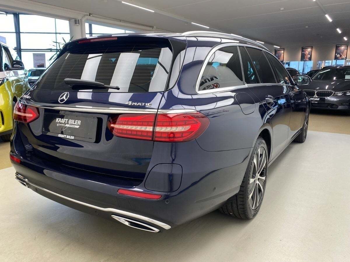 Mercedes E300 de 2,0 stc. aut. 4Matic