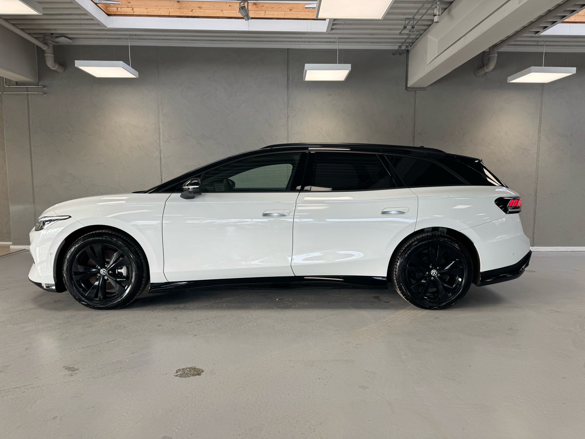 VW ID.7 Tourer EL Pro S 286HK Stc Aut.