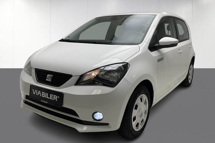 Hvid Seat Mii fra 2021 set udefra