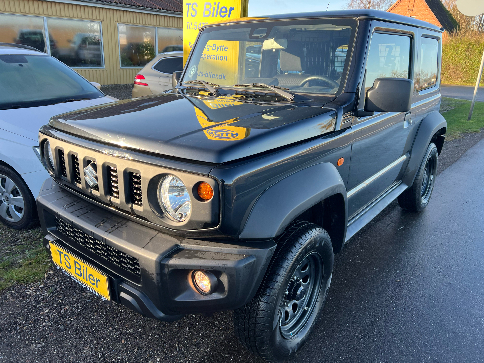 Sort Suzuki Jimny fra 2022
