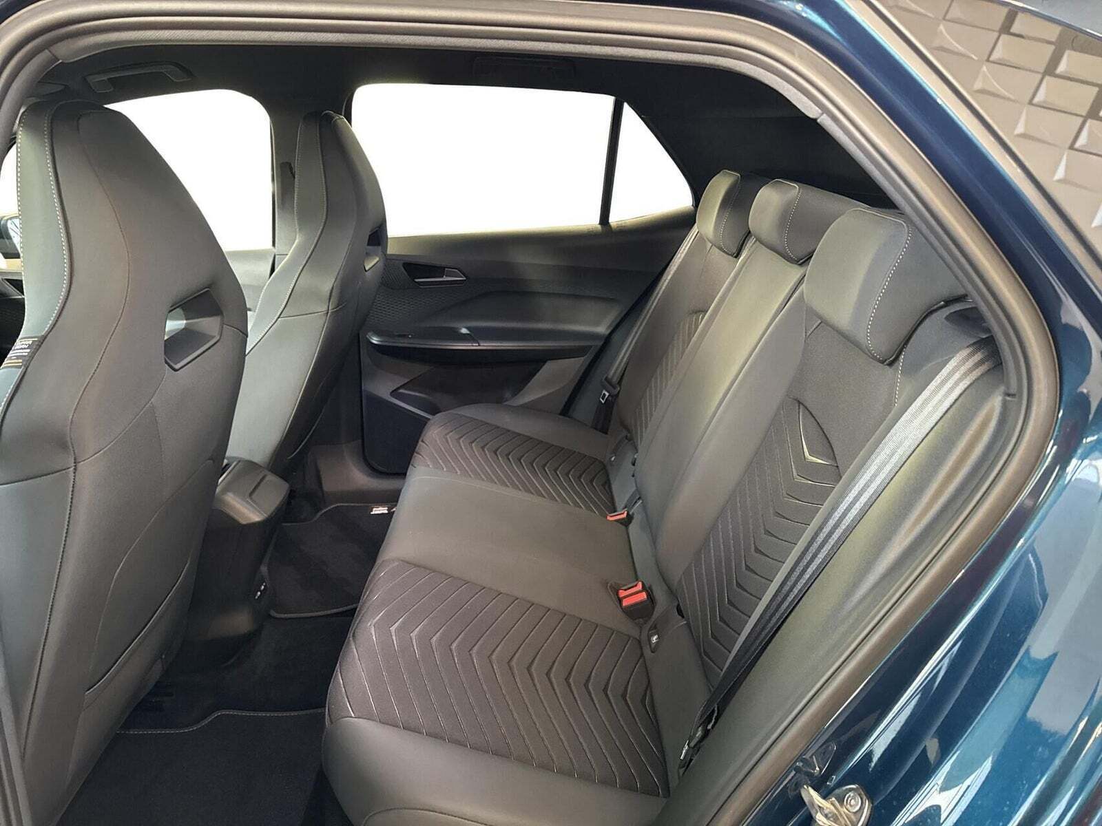 Cupra Born 59 e-Boost