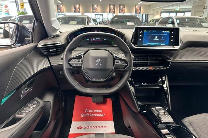 Grå Peugeot e-208 fra 2022