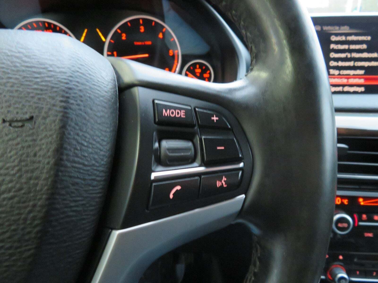 Sort BMW X5 fra 2014