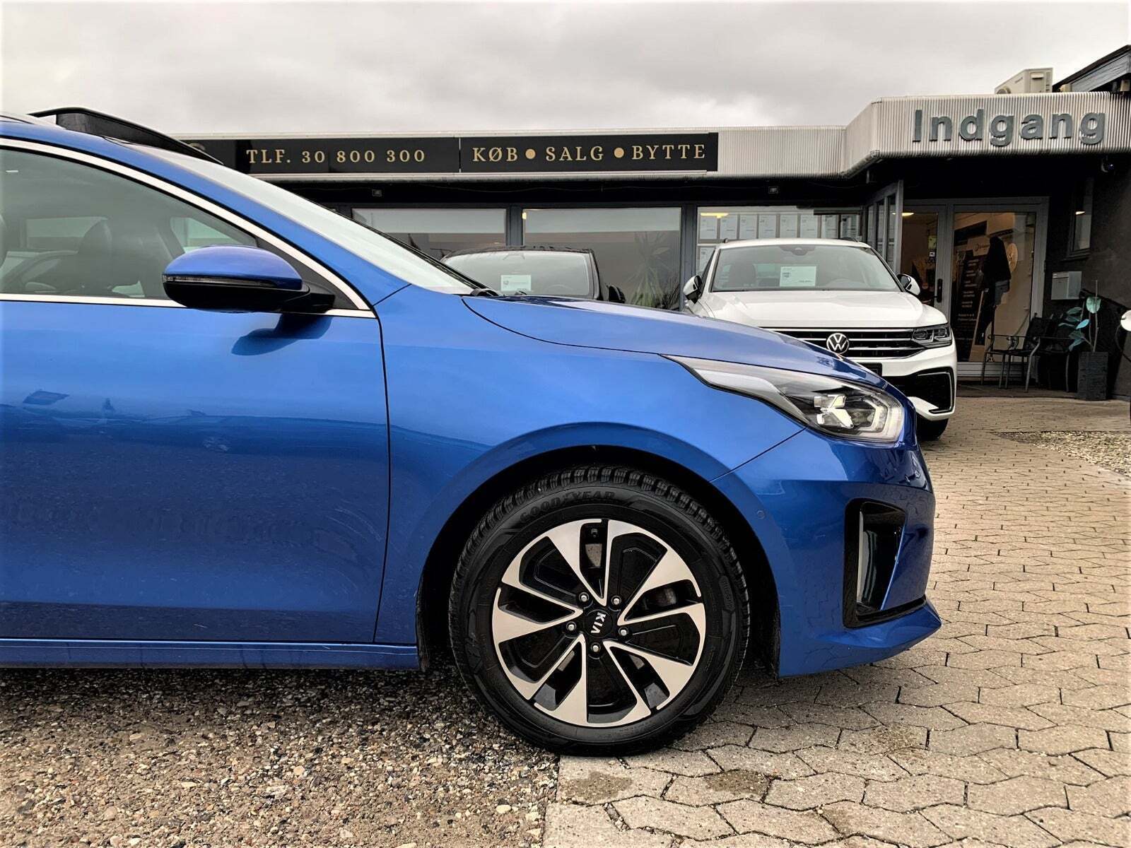 Blå Kia Ceed fra 2021