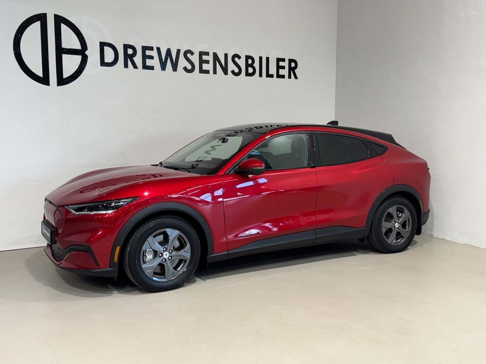 Ford Mustang Mach-E 98 Extended Range