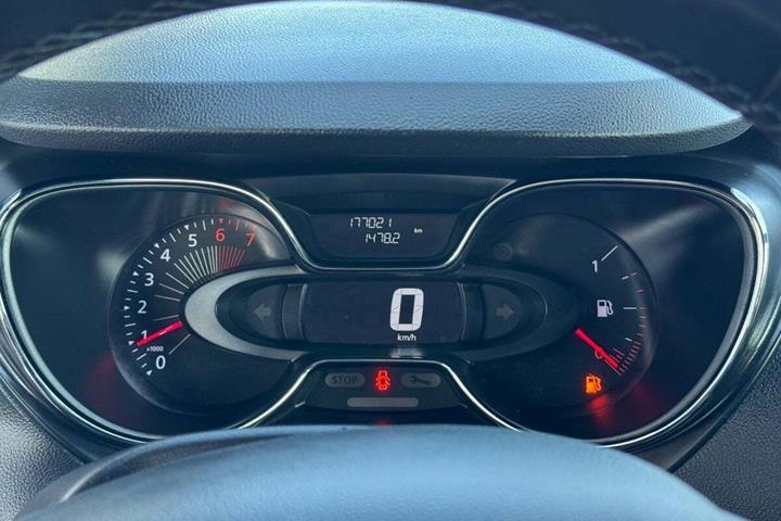 Hvid Renault Captur fra 2017