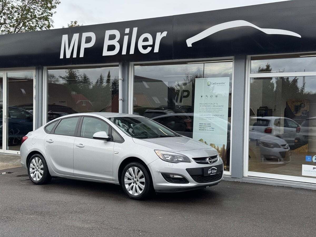 Opel Astra 1,4 T 140 Enjoy
