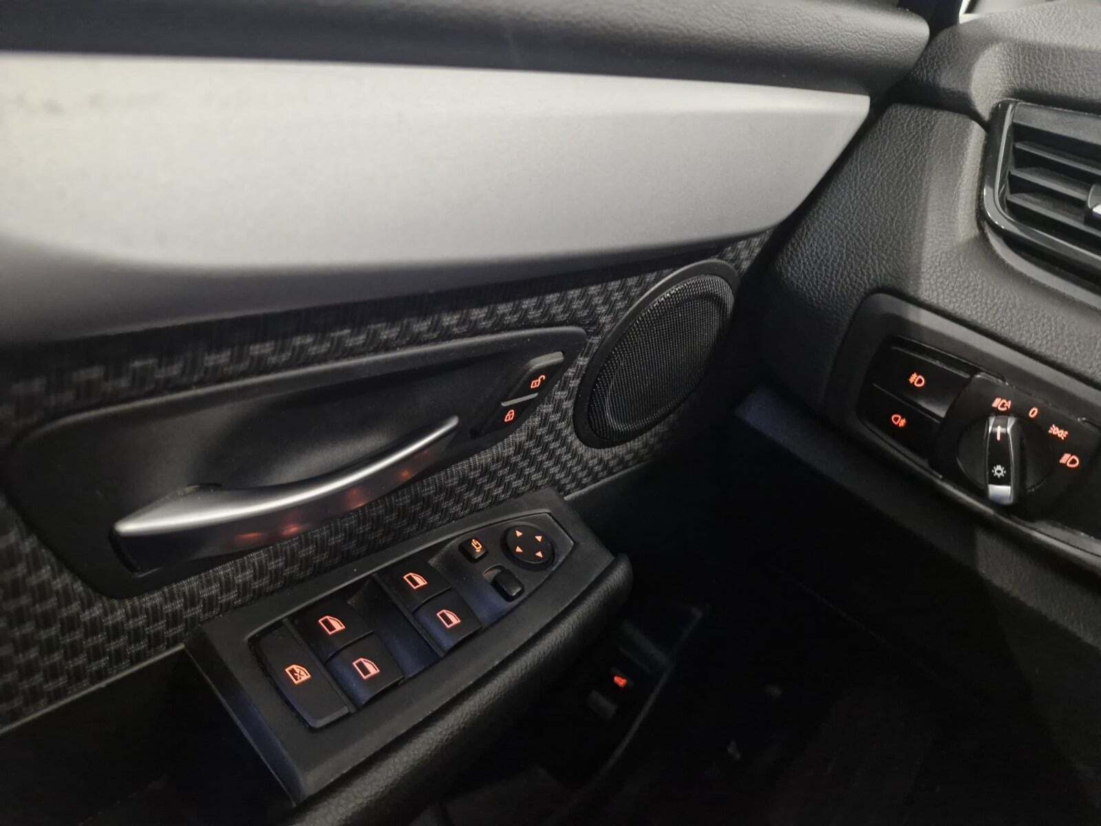 Sølv BMW 218i fra 2016