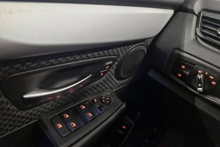 Sølv BMW 218i fra 2016