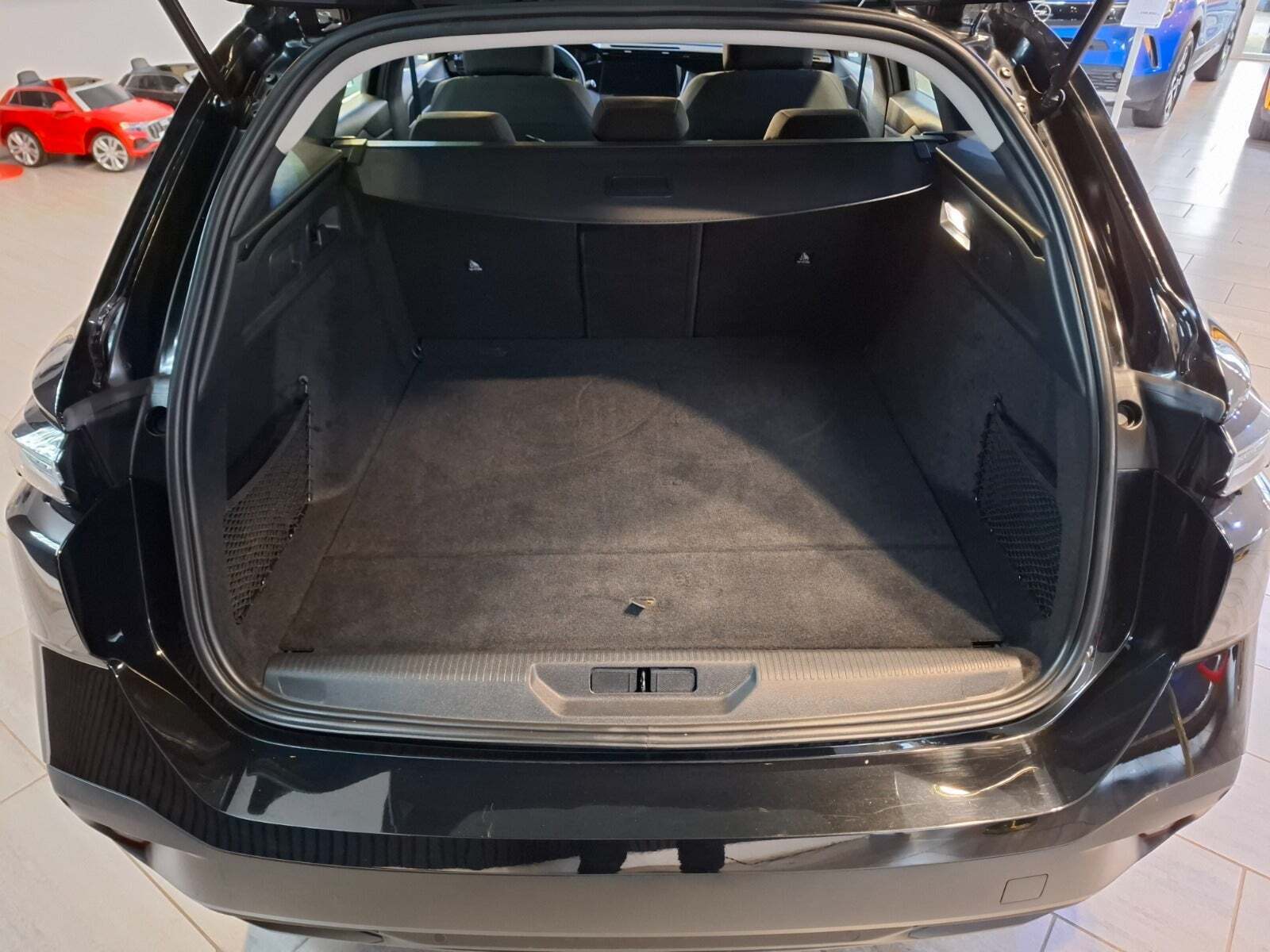 Peugeot E-308 54 Style SW