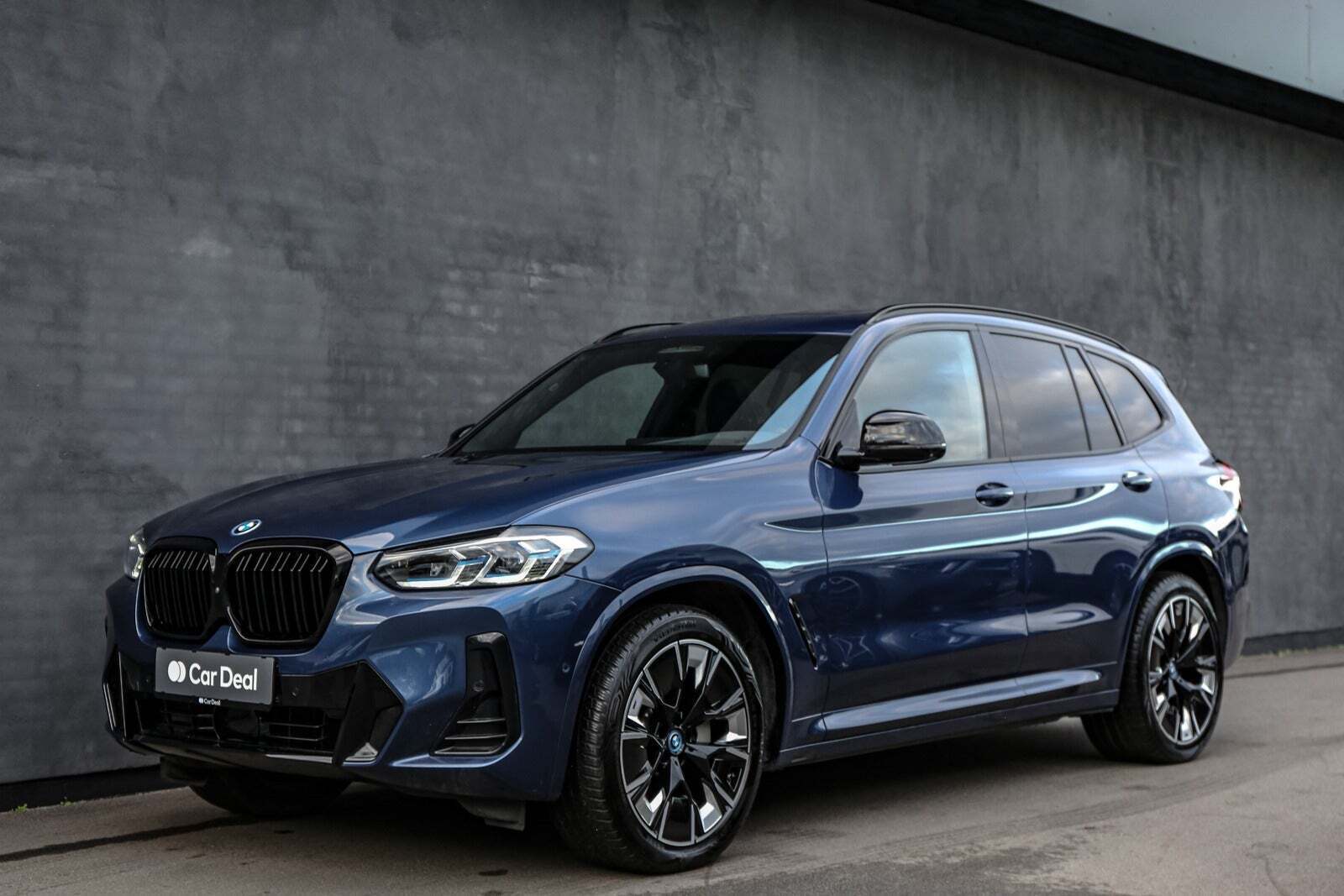 BMW iX3 Charged Plus M-Sport