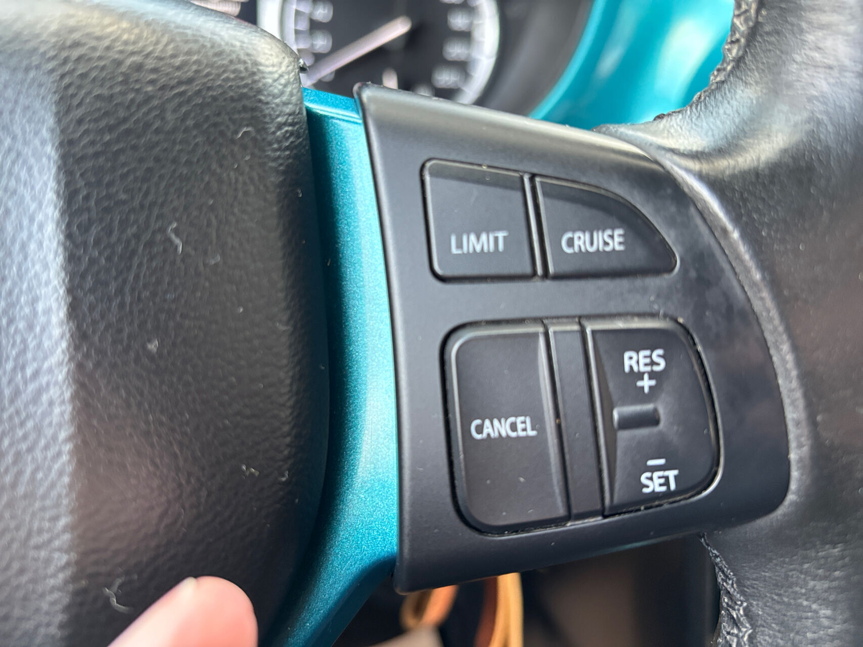 Grøn Suzuki Vitara fra 2015