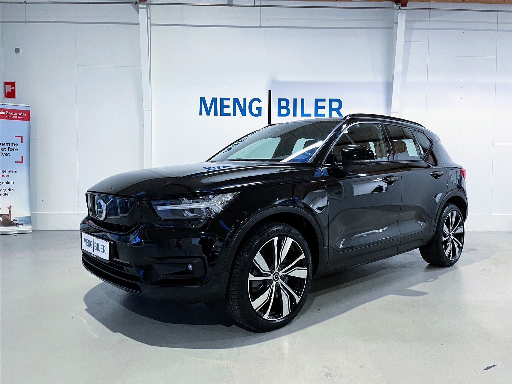 Volvo XC40 P8 Recharge Twin R-design AWD 408HK 5d Aut.