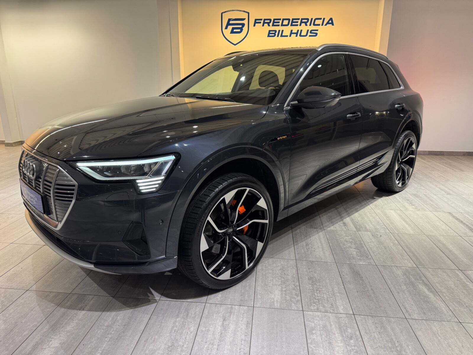 Audi e-tron 55 S-line quattro