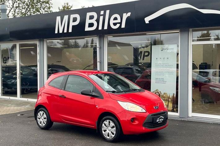 Rød Ford Ka fra 2013