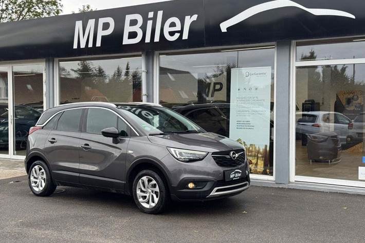 Grå Opel Crossland X fra 2020