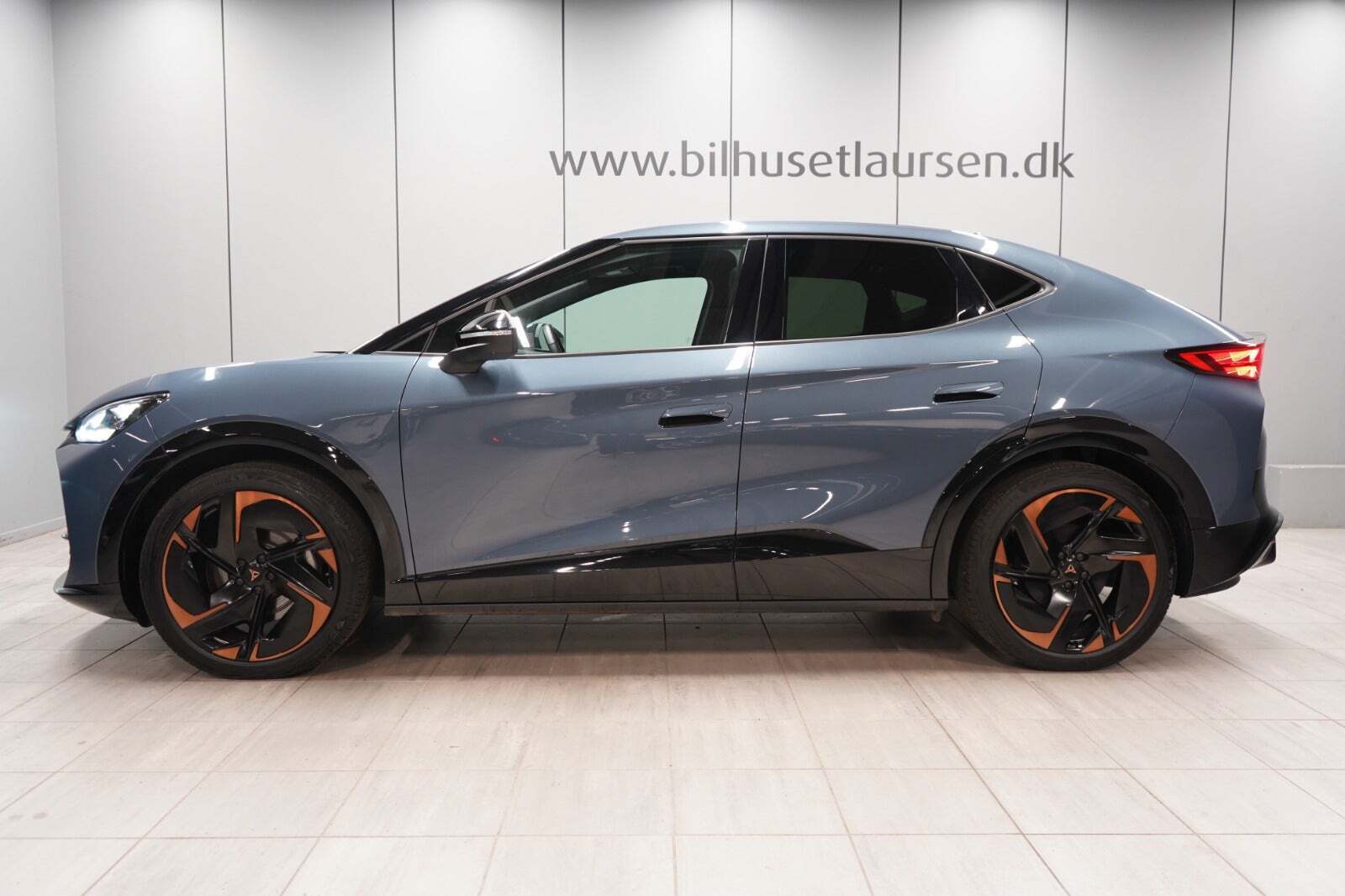 Cupra Tavascan 77 VZ Adrenaline