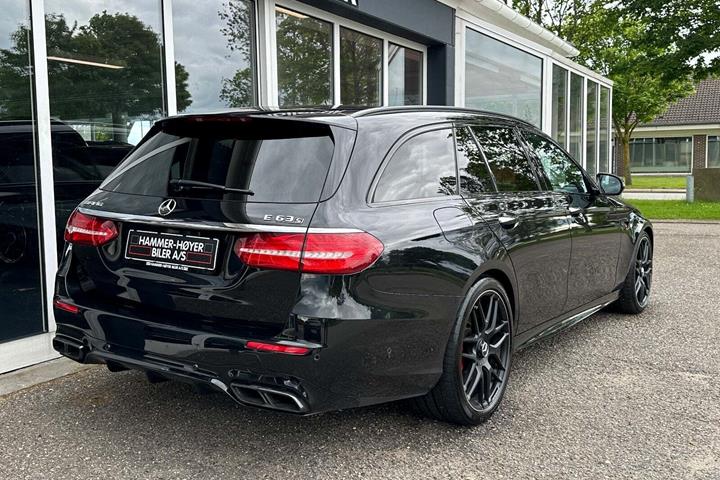Sort Mercedes E63 fra 2018