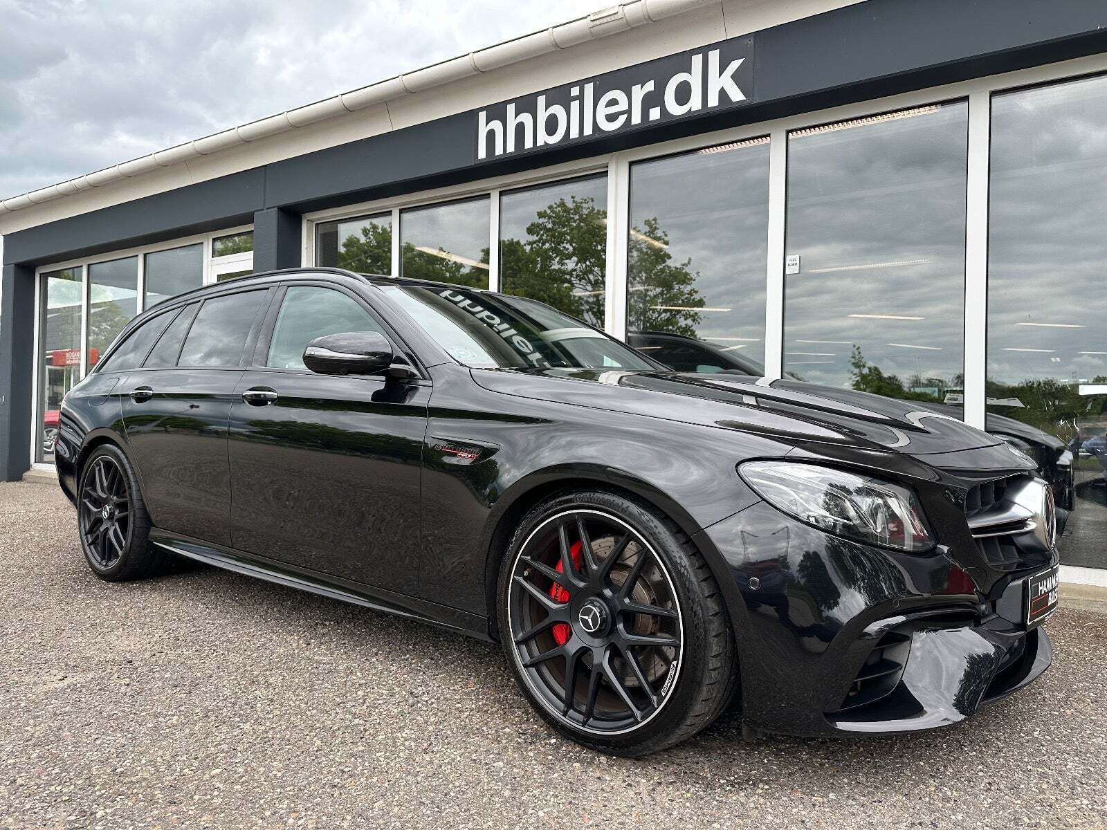 Sort Mercedes E63 fra 2018