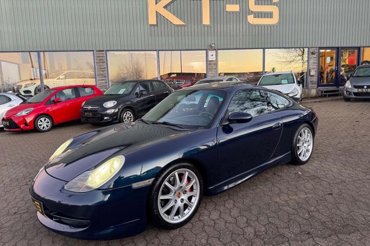 undefined Porsche 911 Carrera fra 1998 set udefra