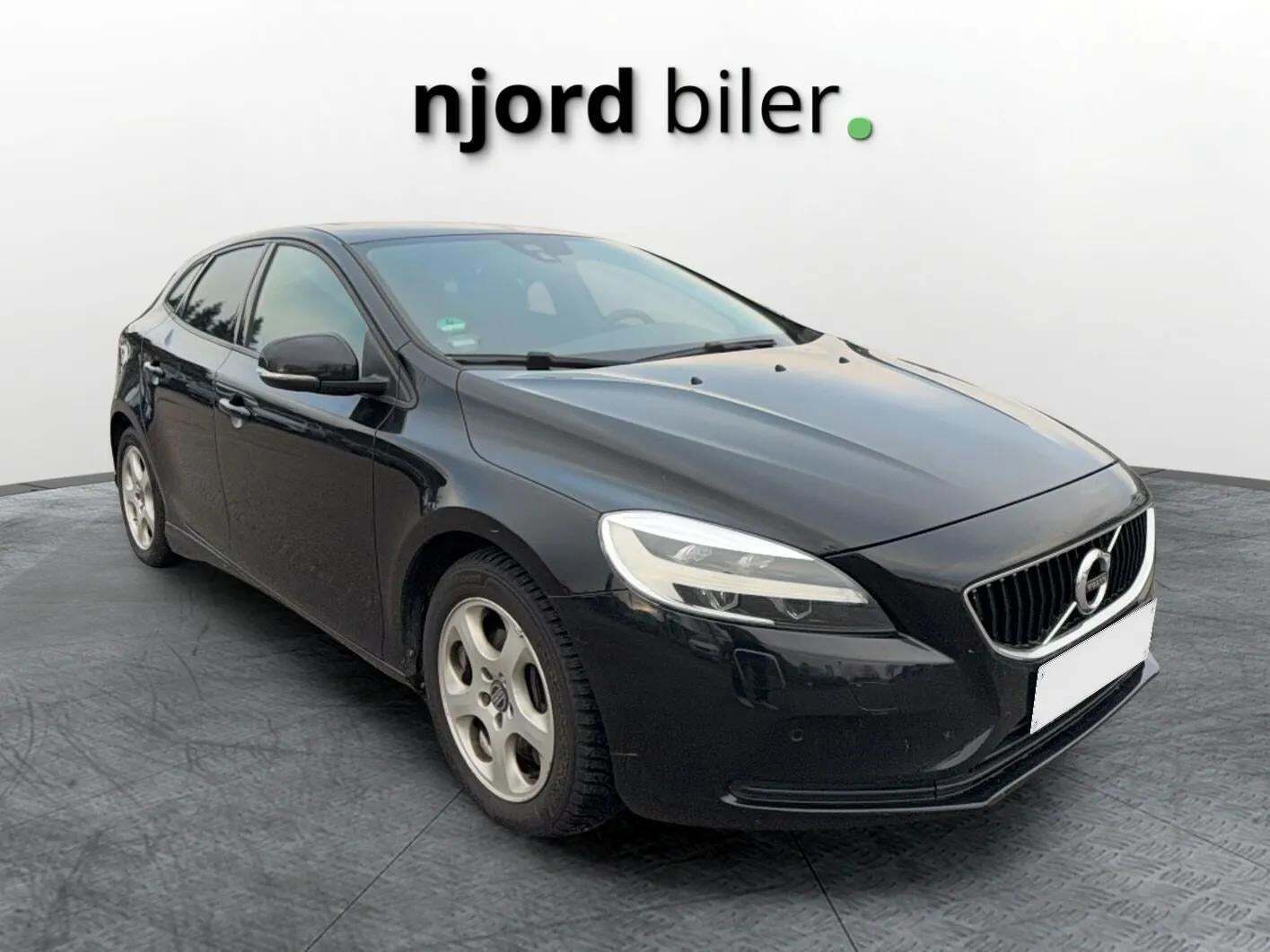 Volvo V40 2,0 D2 120 Momentum aut.
