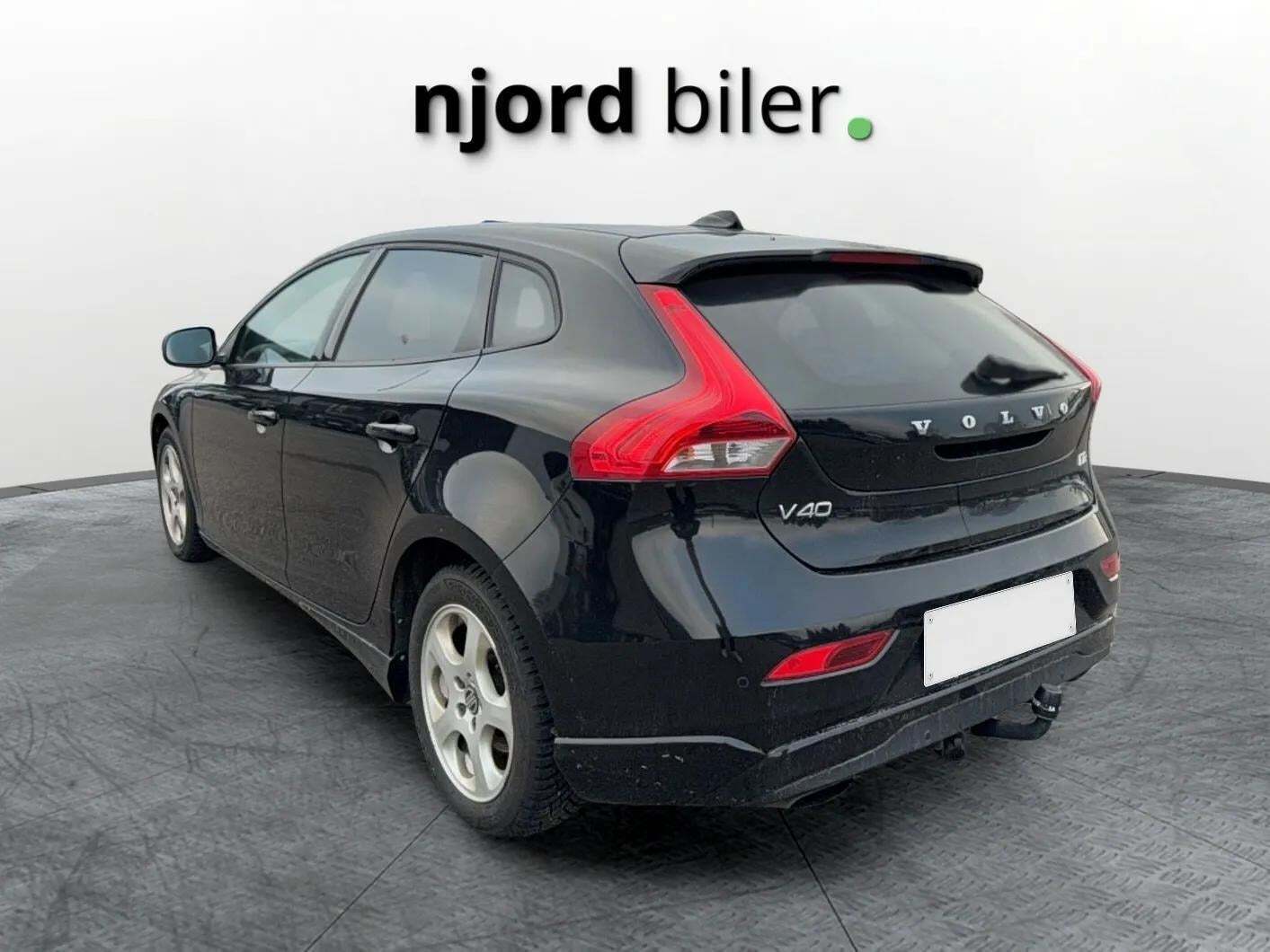Volvo V40 2,0 D2 120 Momentum aut.