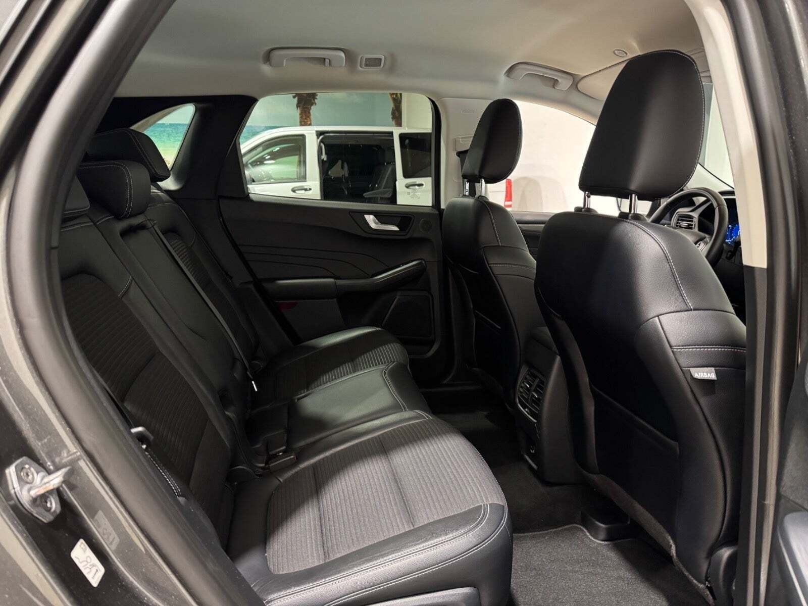 undefined Ford Kuga fra 2021