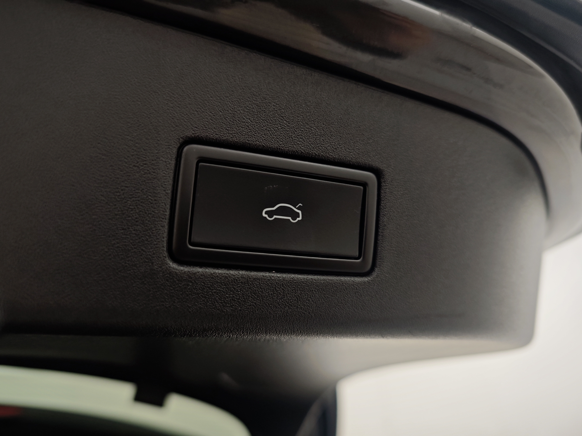 Grå VW ID.4 fra 2021