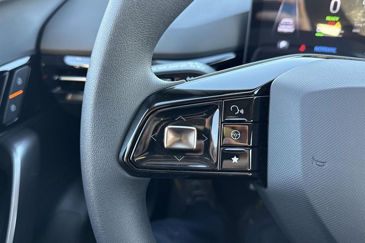 Grå MG MG4 Electric fra 2025