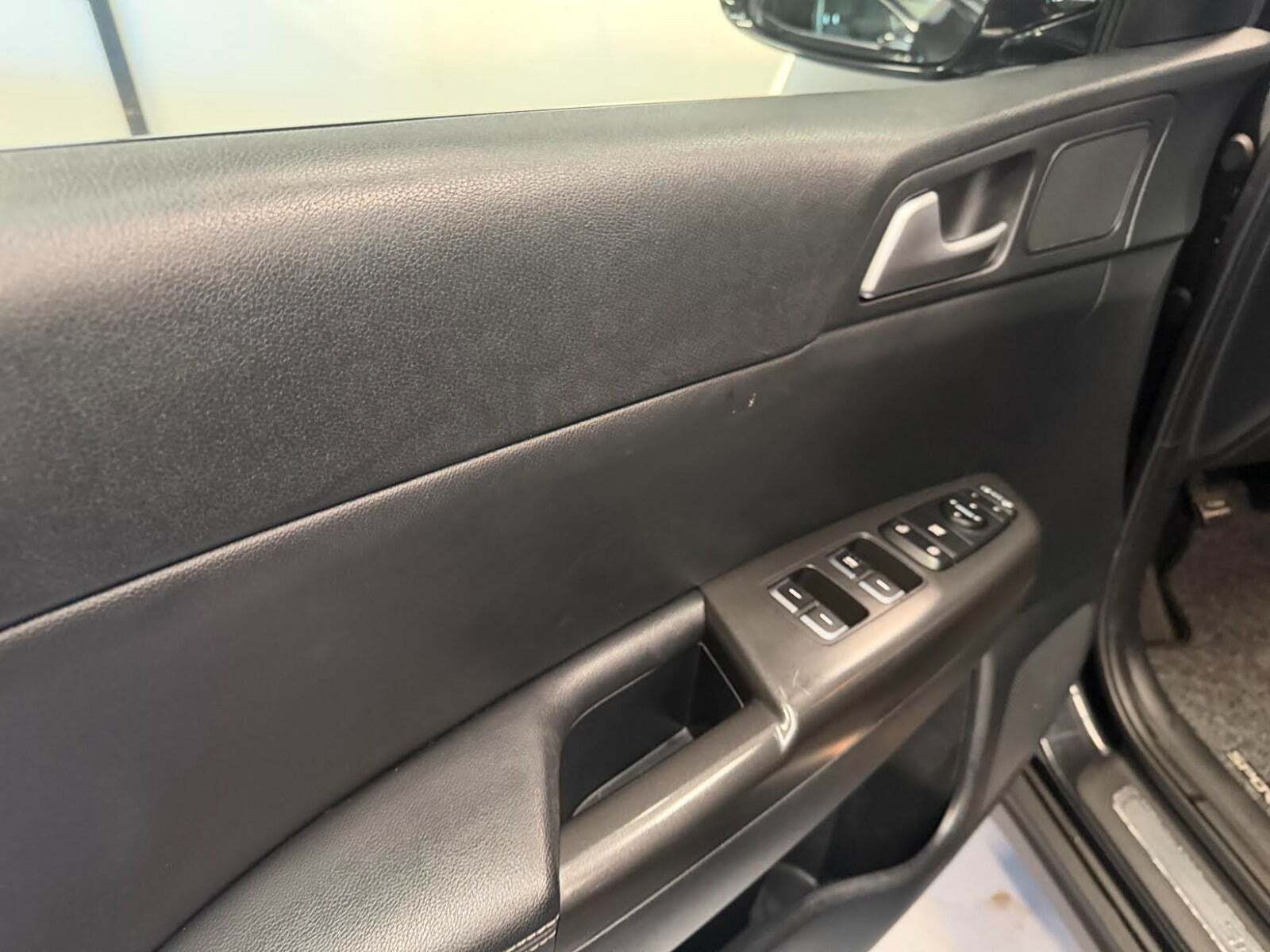 Sort Kia Sportage fra 2017