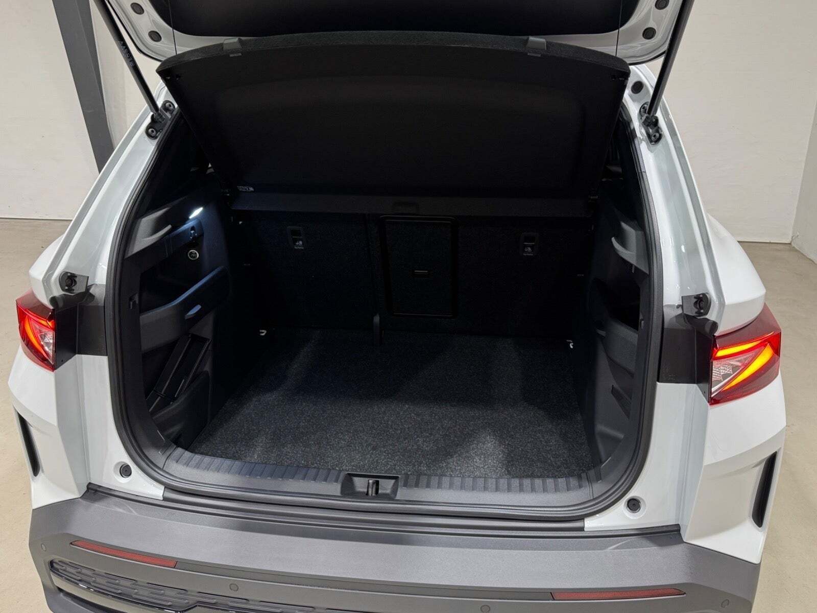 Hvid Skoda Elroq fra 2026