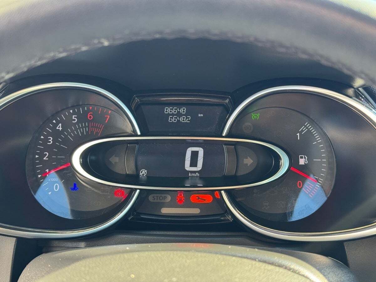 Sort Renault Clio IV fra 2019