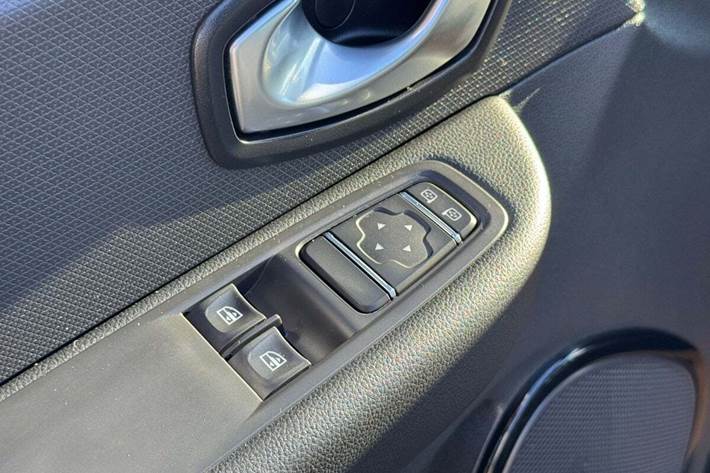 Sort Renault Clio IV fra 2019