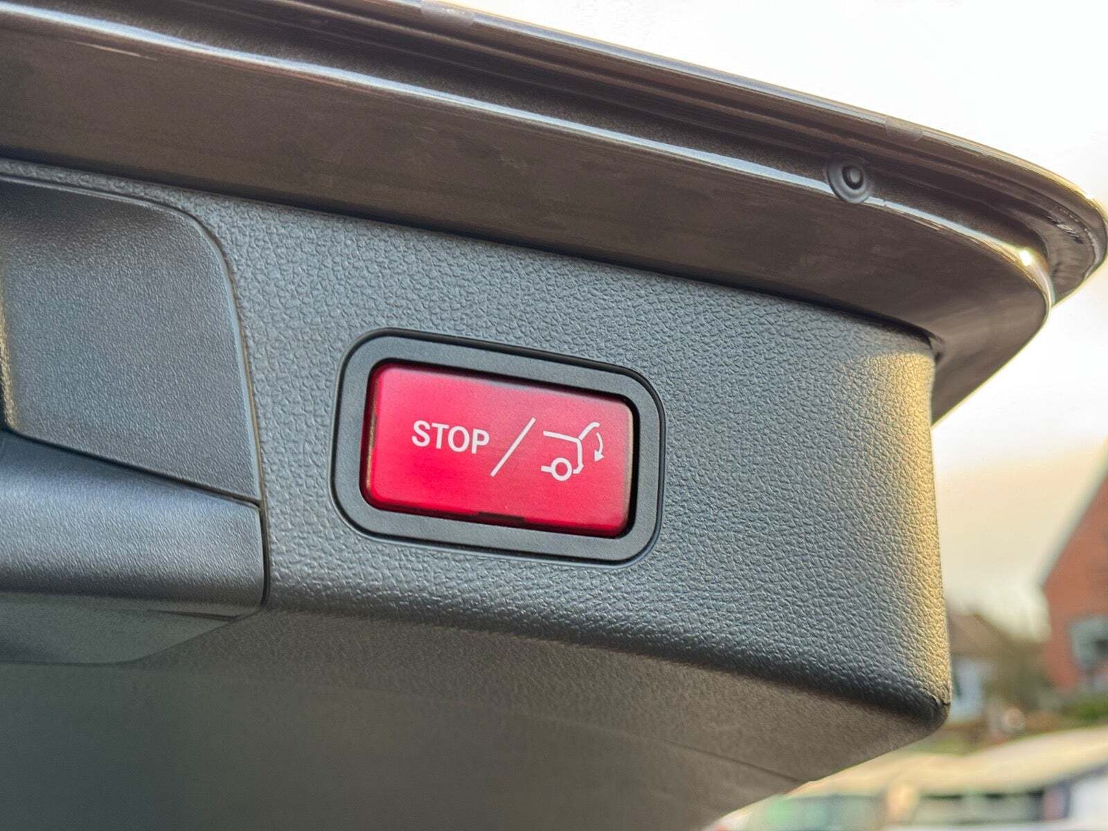 Brun Mercedes C220 d fra 2017