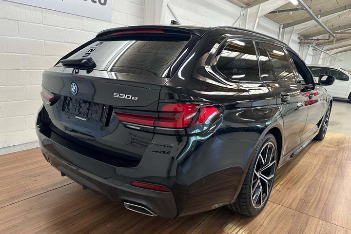 undefined BMW 530e fra 2022