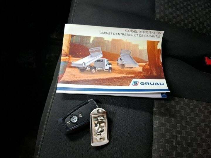 Ford E-Transit 350 L3 Chassis 68 Trend H1 RWD