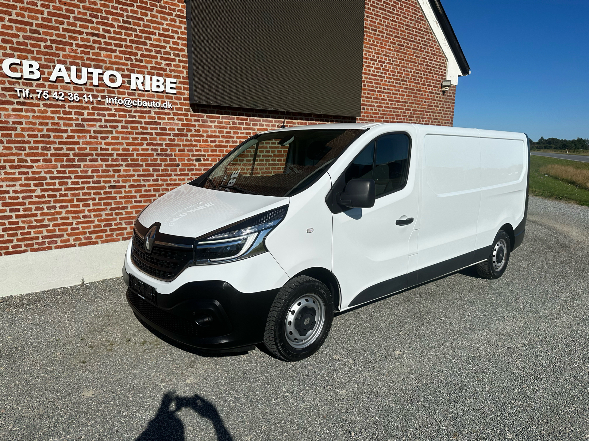 Renault Trafic 2,0 T29 L2H1 DCI 120HK Van 6g