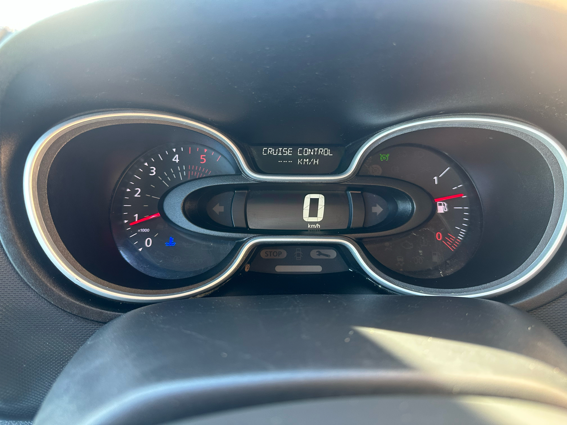 Renault Trafic 2,0 T29 L2H1 DCI 120HK Van 6g