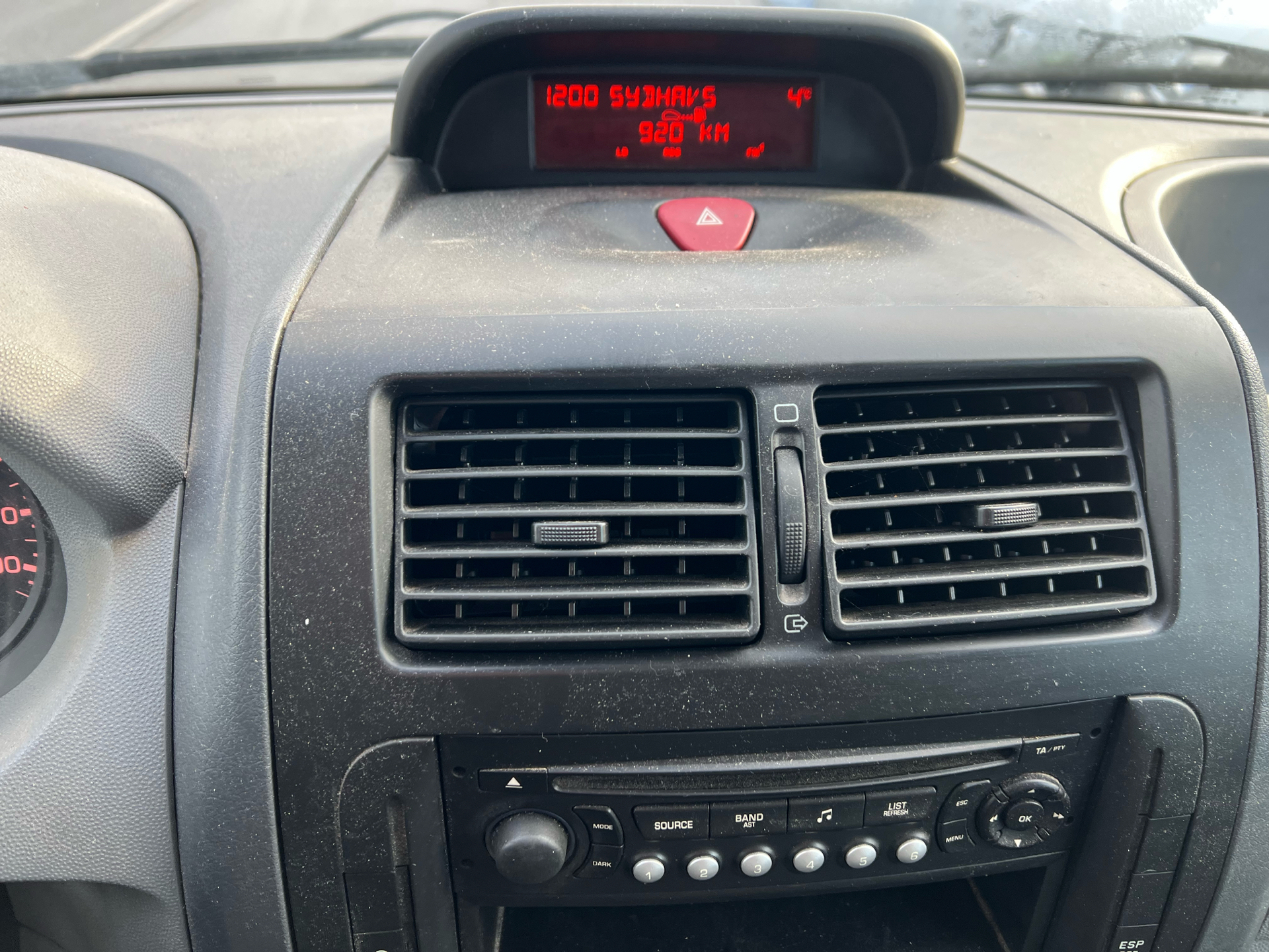 Hvid Peugeot Expert fra 2012