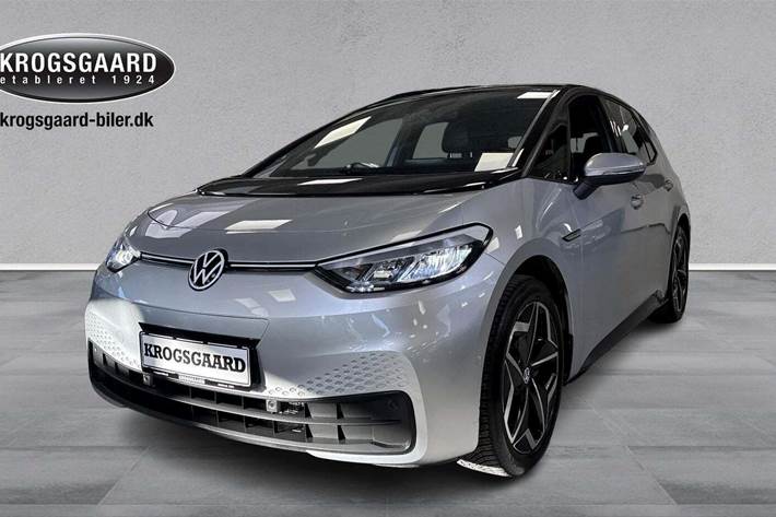 Sølv VW ID.3 fra 2022 set udefra