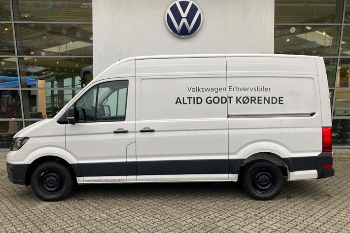 Hvid VW Crafter 35 fra 2025