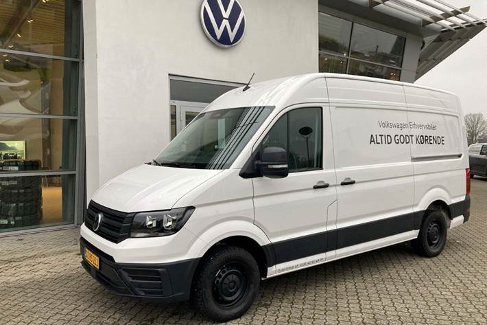 Hvid VW Crafter 35 fra 2025