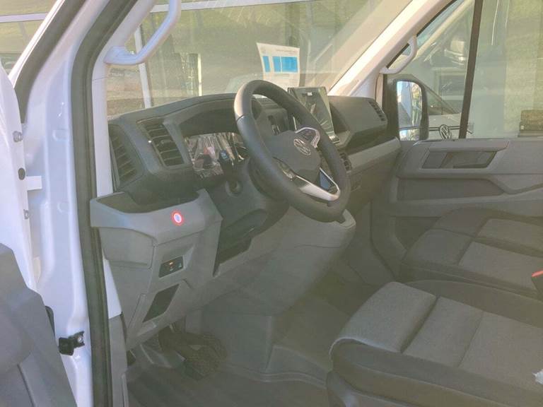 VW Crafter 35 2,0 TDi 163 Kassevogn L3H2 aut. RWD