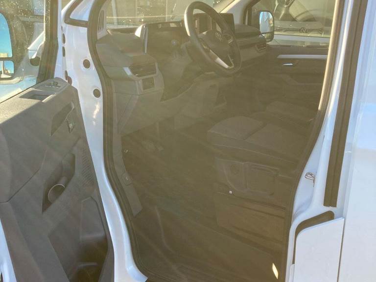 VW Transporter 2,0 TDi 150 Comfort Kassevogn aut. LWB