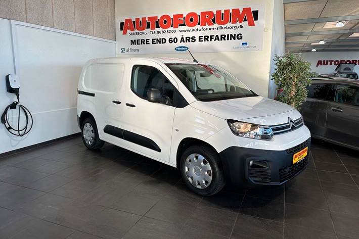Hvid Citroën Berlingo fra 2021