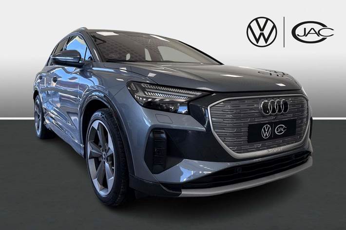 Gul Audi Q4 e-tron fra 2023 set udefra