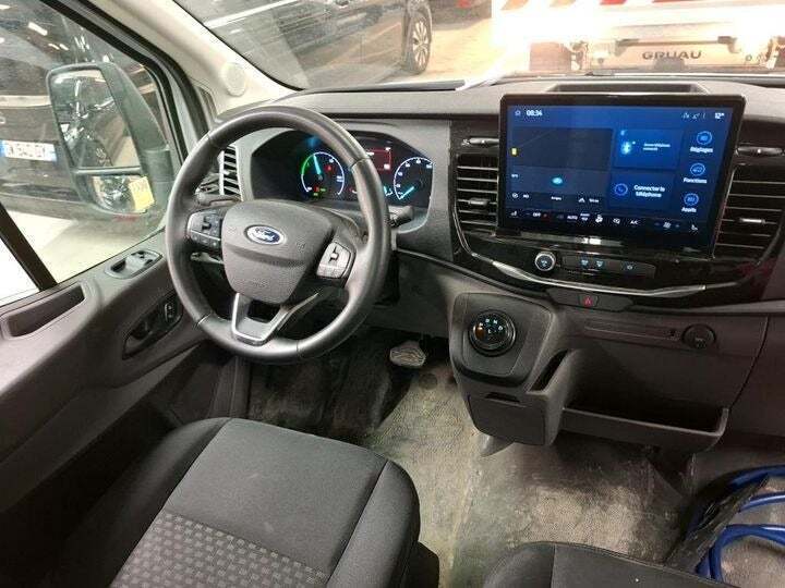 Hvid Ford E-Transit 350 L3 Chassis fra 2023