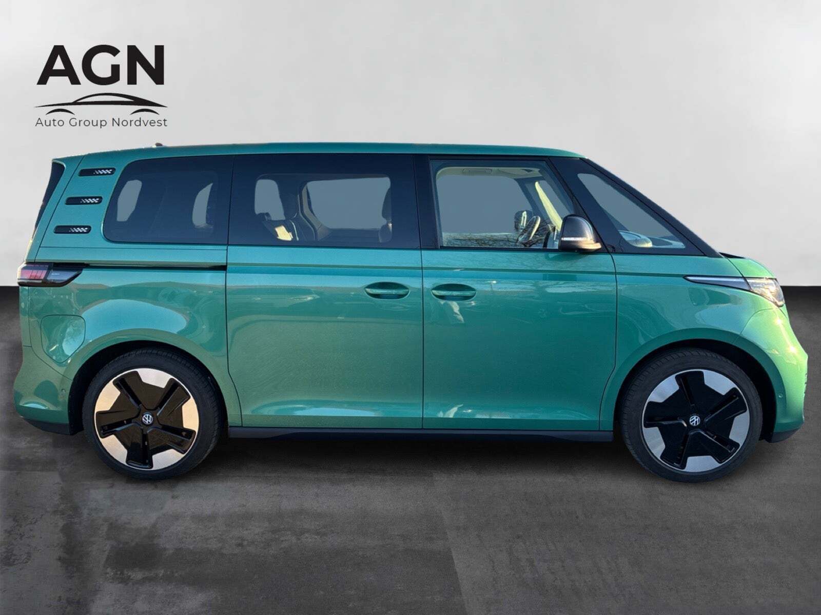 VW ID.Buzz 77 Style SWB