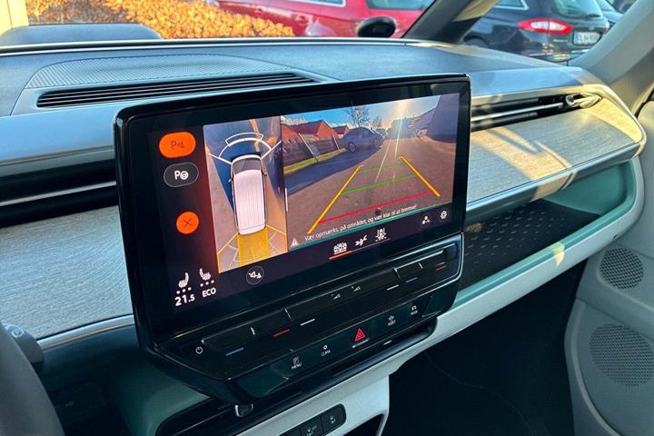 Grøn VW ID.Buzz fra 2024